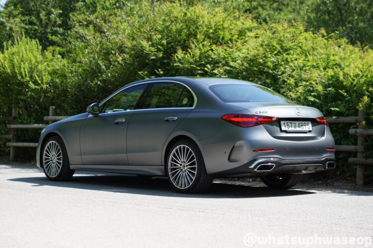 Mercedes-Benz C-Class