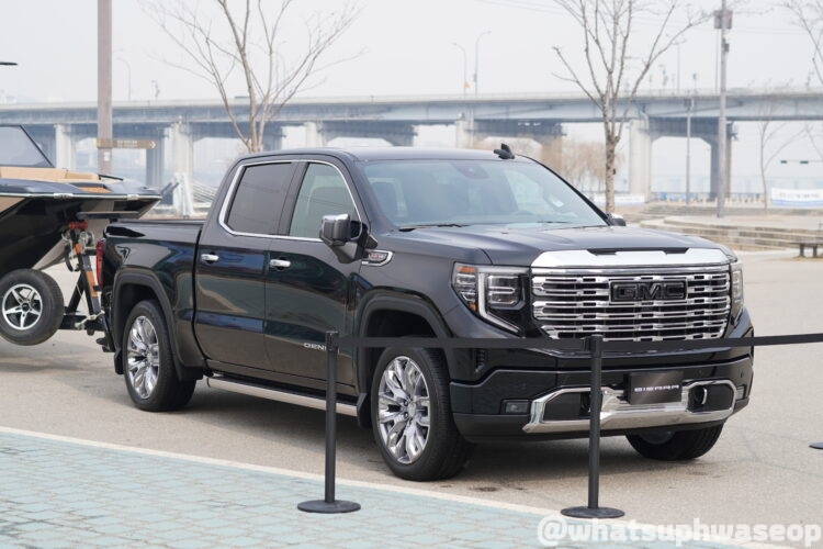 GMC Sierra Denali