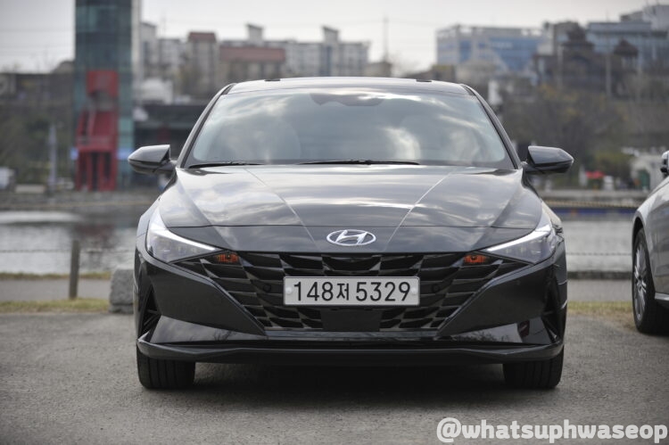 Hyundai Avante (Hyundai Elantra)