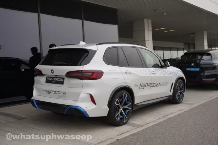 BMW iX5 Hydrogen