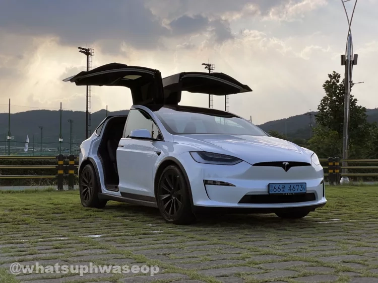 Tesla Model X
